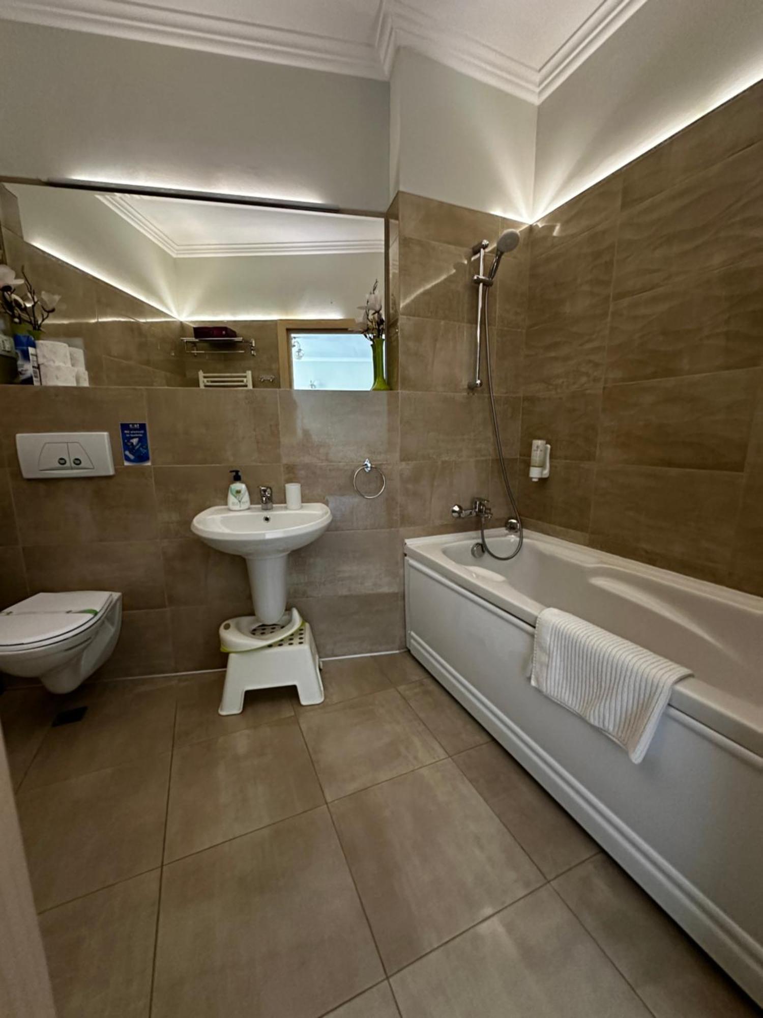 Sara Apart Belleview Sinaia Exterior photo